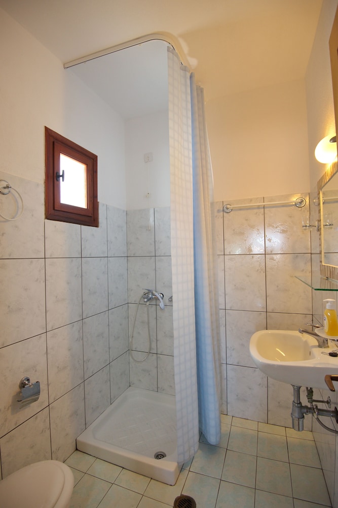 Room, Partial Sea View photo 2