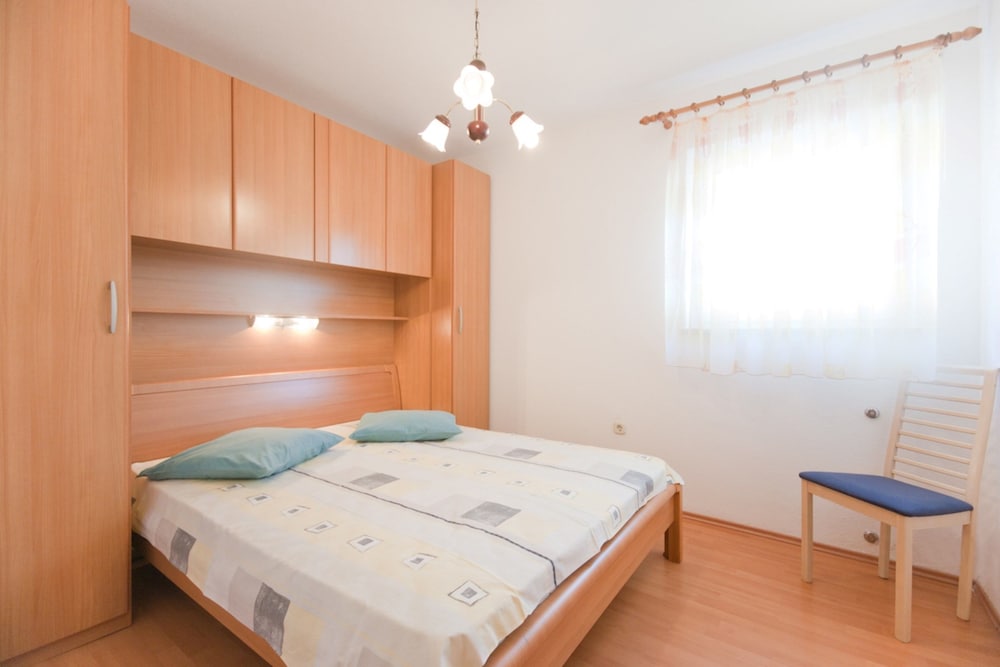 Comfort Studio, Pool Access, Garden Area