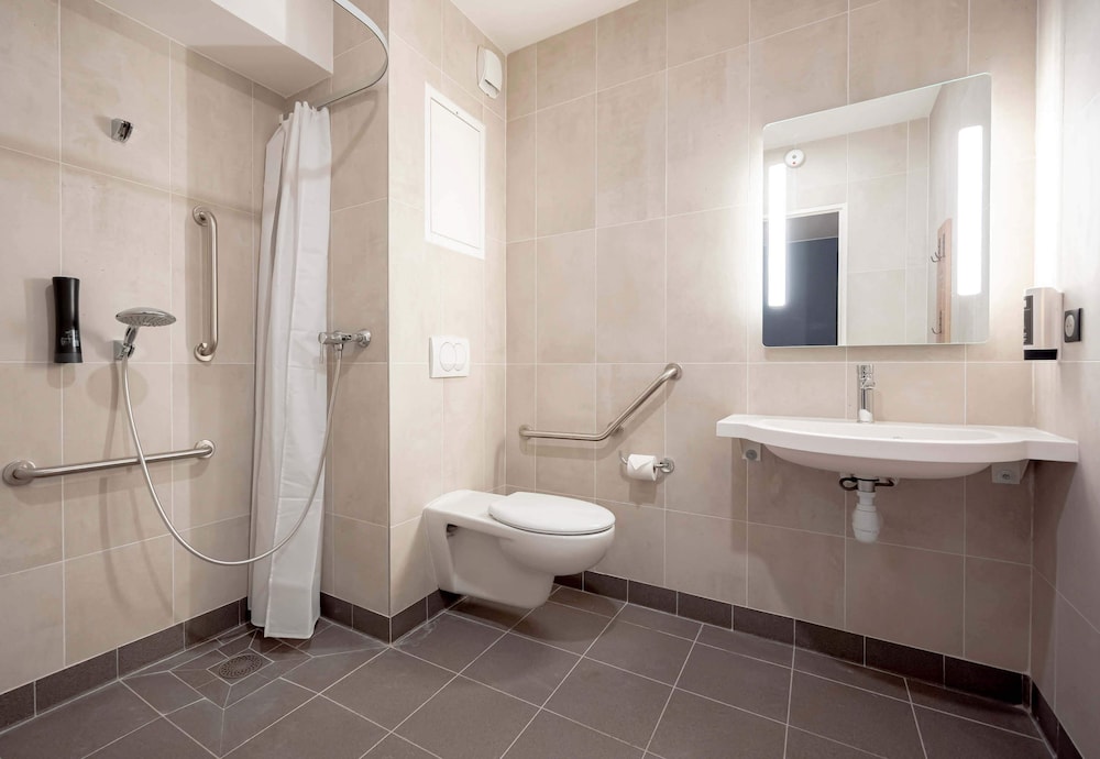 Chambre double - Accès personnes avec mobilité réduite - Photo 4