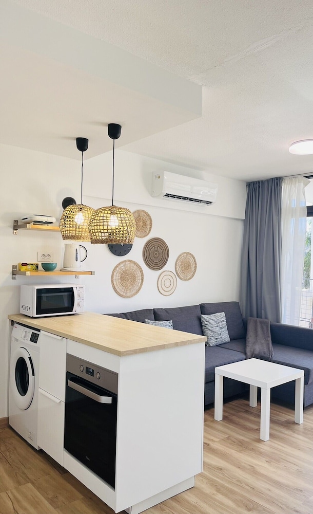 Apartment, 1 Bedroom, Smoking, Balcony