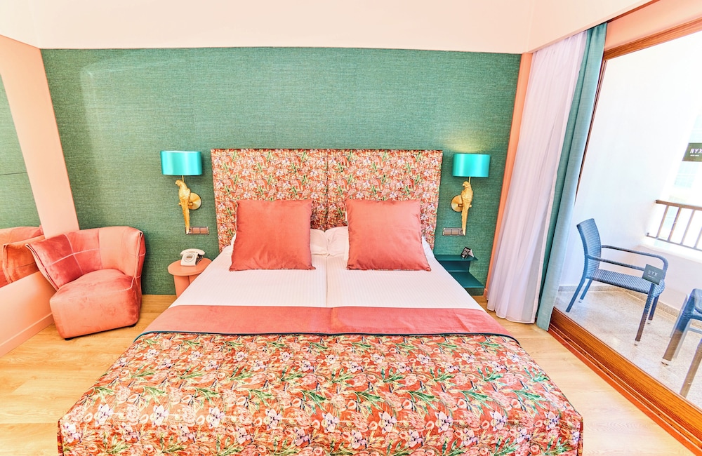Comfort Room