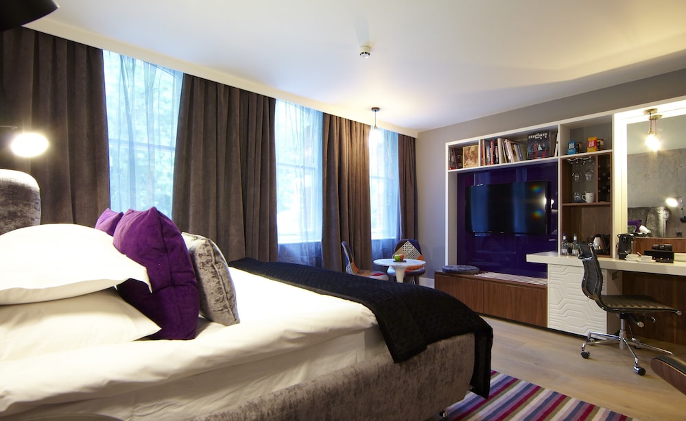 Club Room photo 3