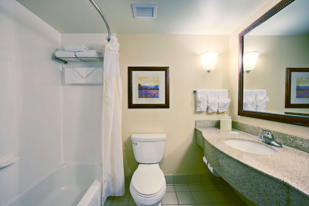 Room, 2 Queen Beds, Accessible - Photo 4