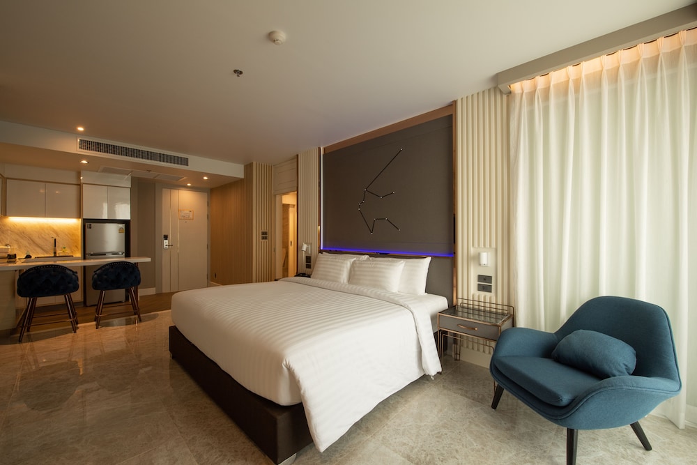 Deluxe Room (DEE Tower) - Photo 5