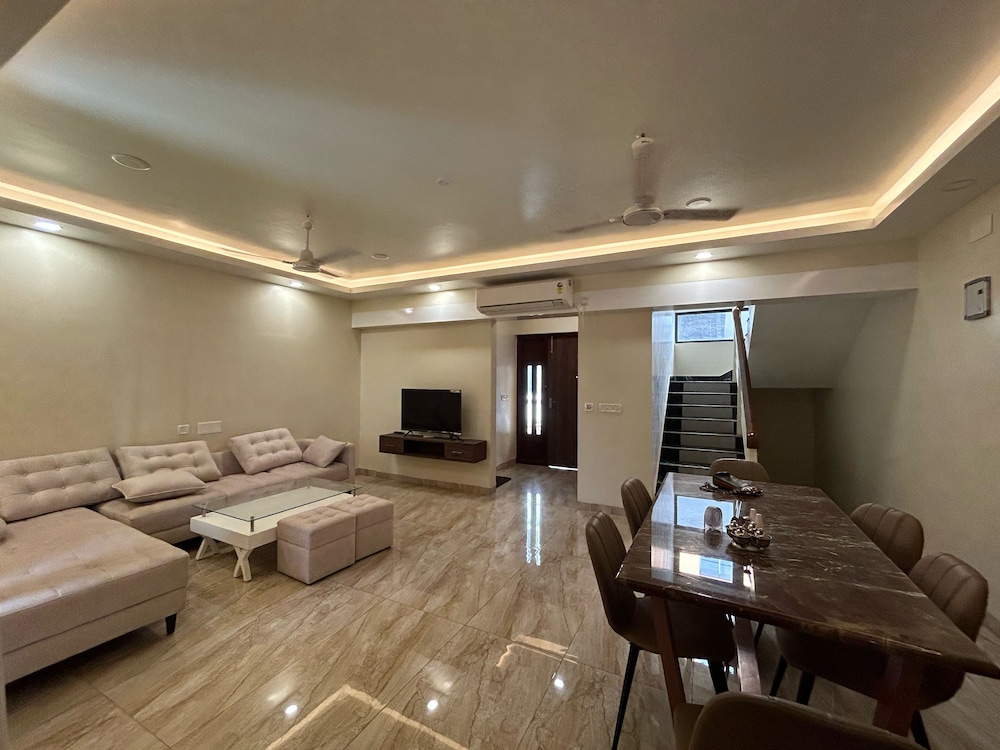 Deluxe Bungalow