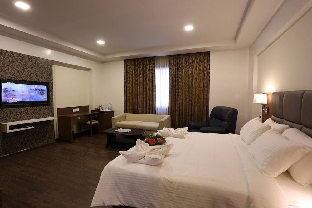 Tangerine Room - Photo 2