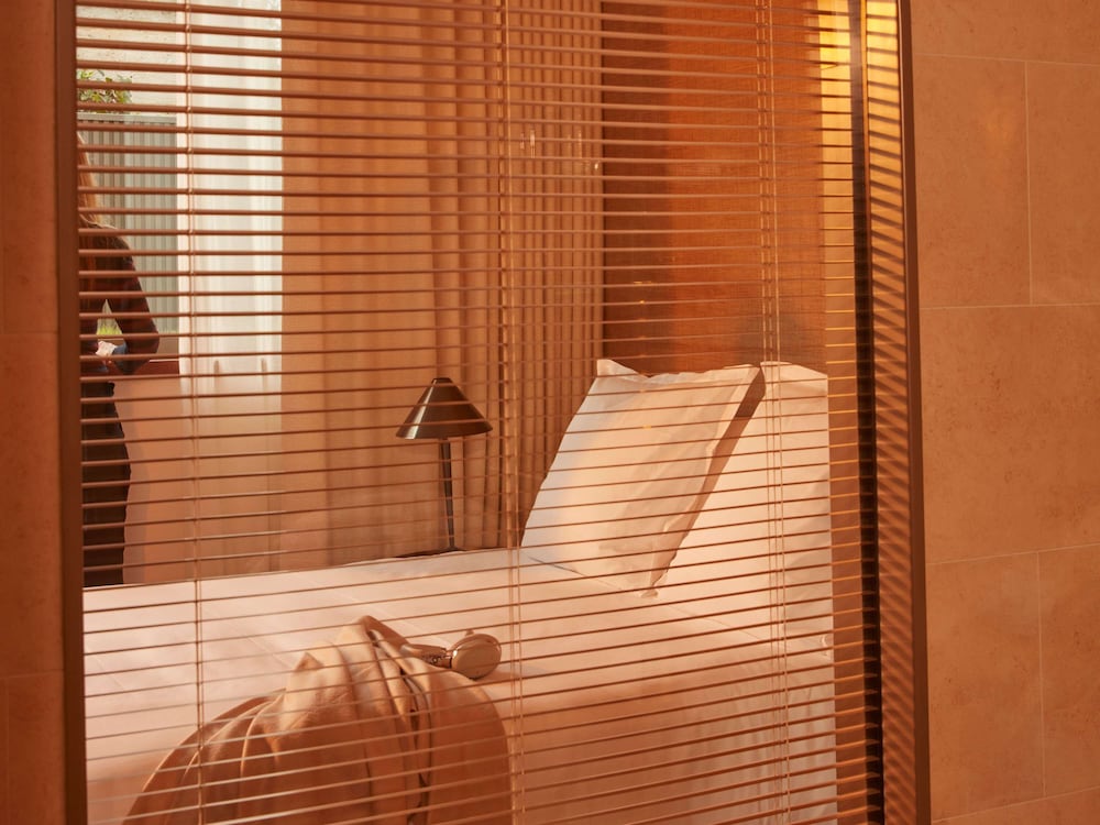 Superior Room, 1 Queen Bed - Photo 7