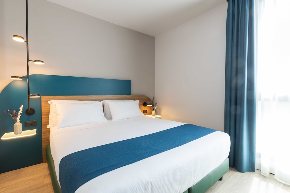 Superior Double or Twin Room - Photo 1
