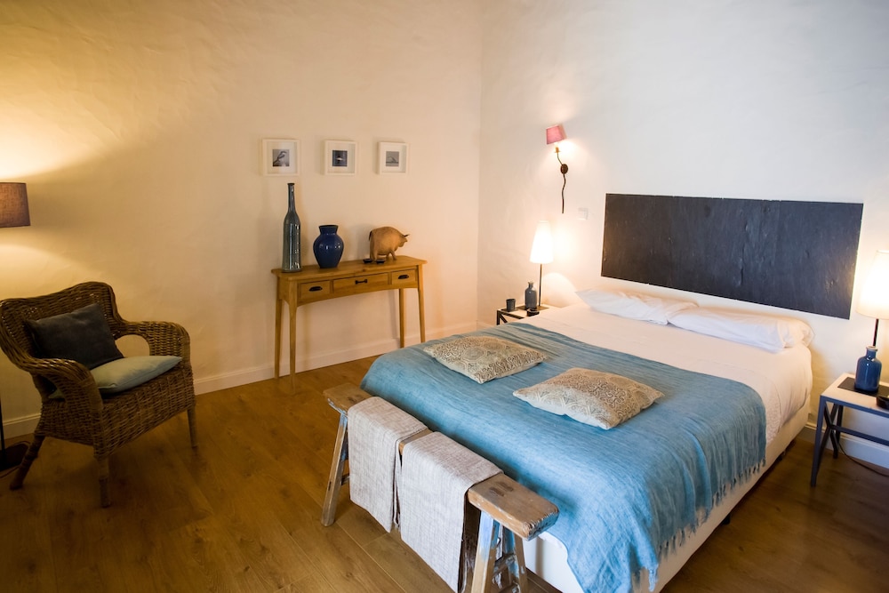 Double or Twin Room photo 2