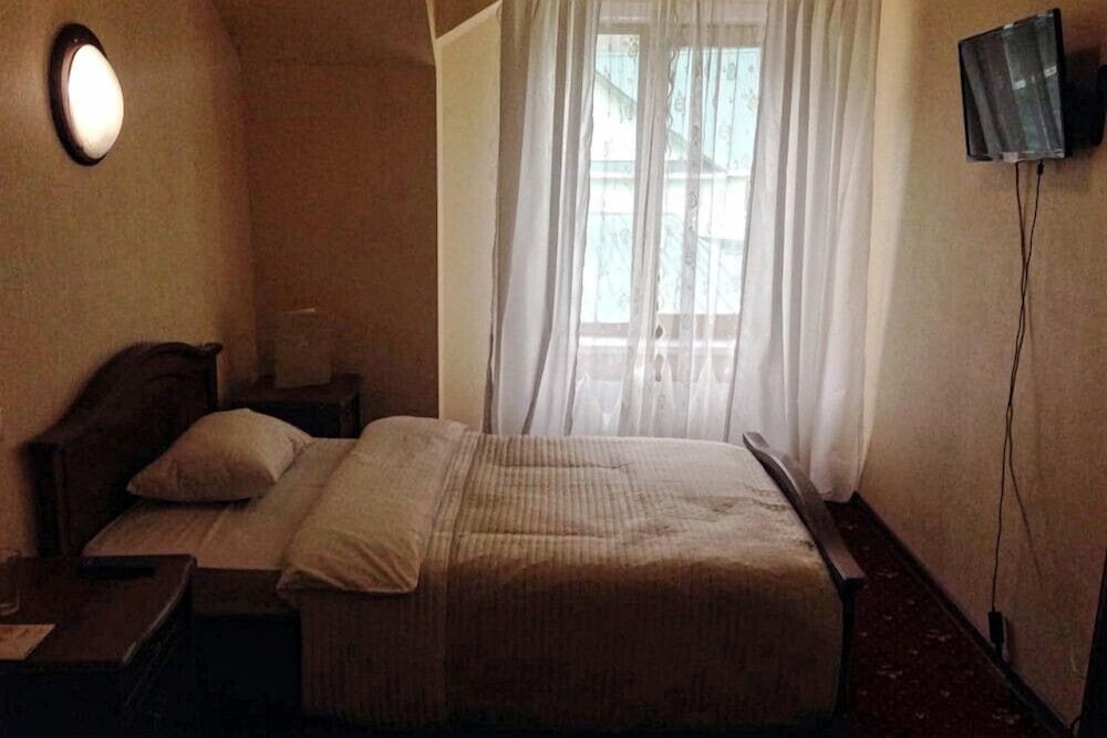 Standard Double Room photo 3