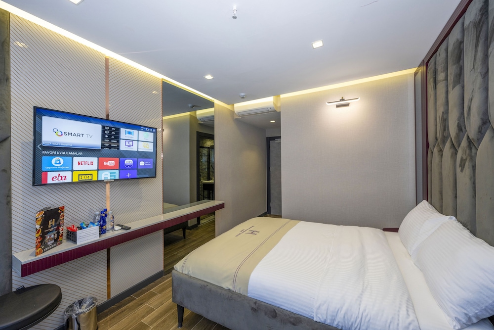 Deluxe Double or Twin Room - Photo 37