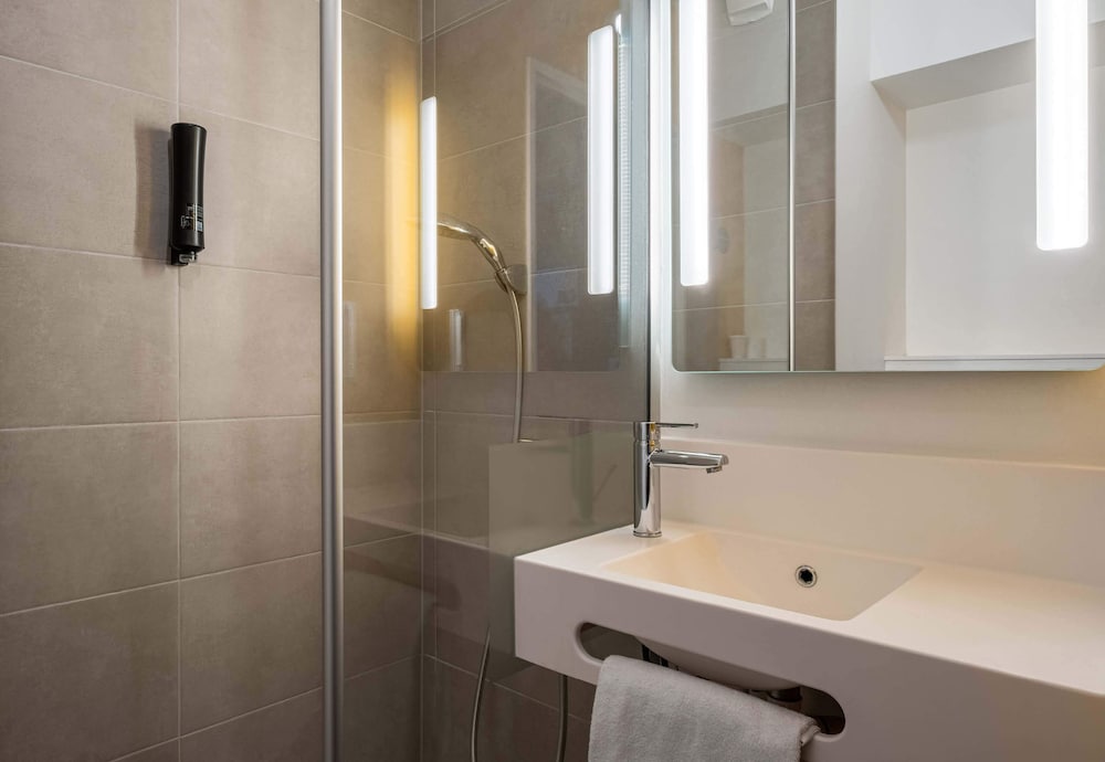 Double Room - Photo 4
