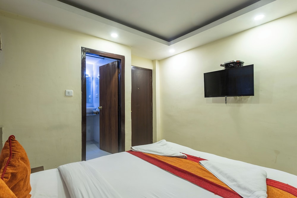 Standard Double Room - Photo 3