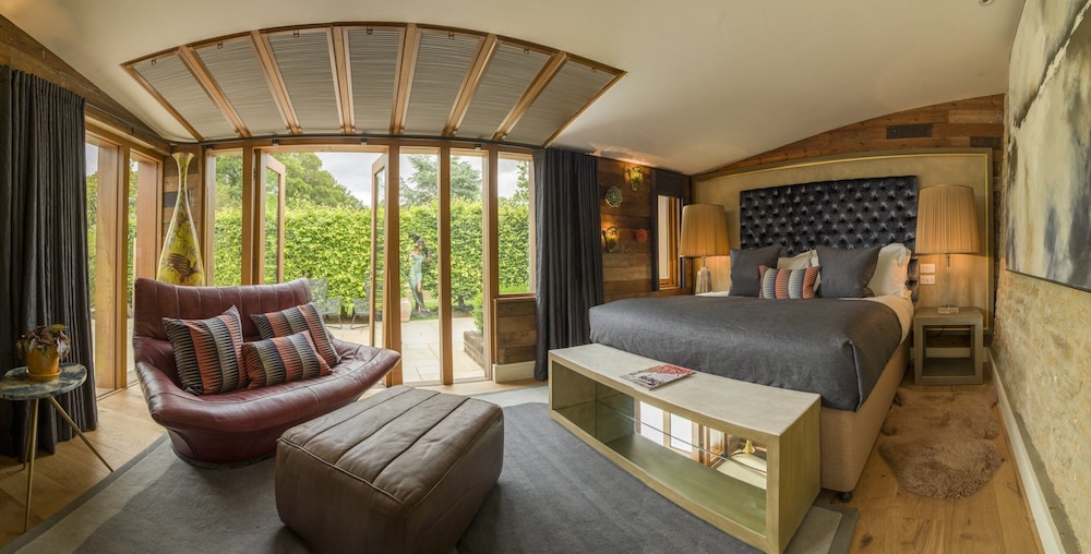 Spa Suite - Photo 1