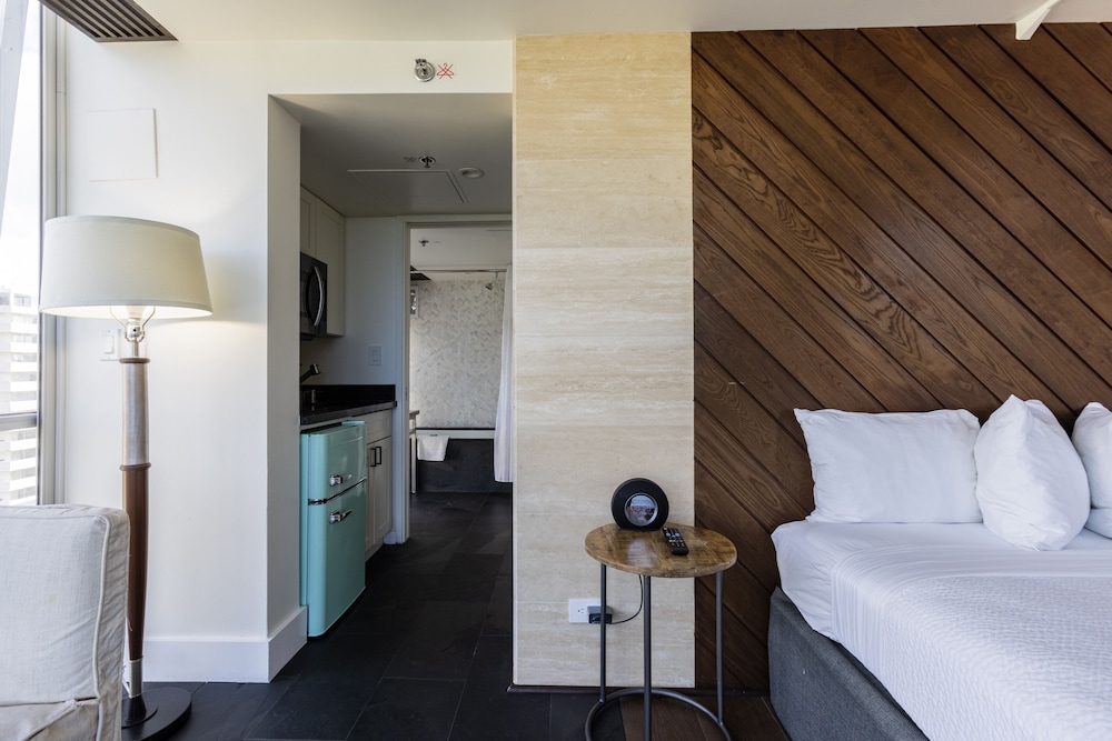 Platinum Ocean View Skyline Penthouse Kitchenette (Club Access) - Photo 3