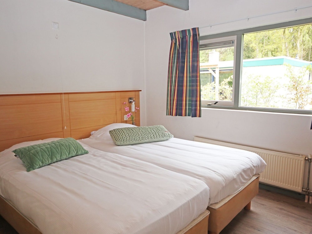 Bungalow photo 2