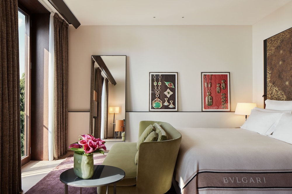 One Bedroom Junior Suite (Non Smoking)