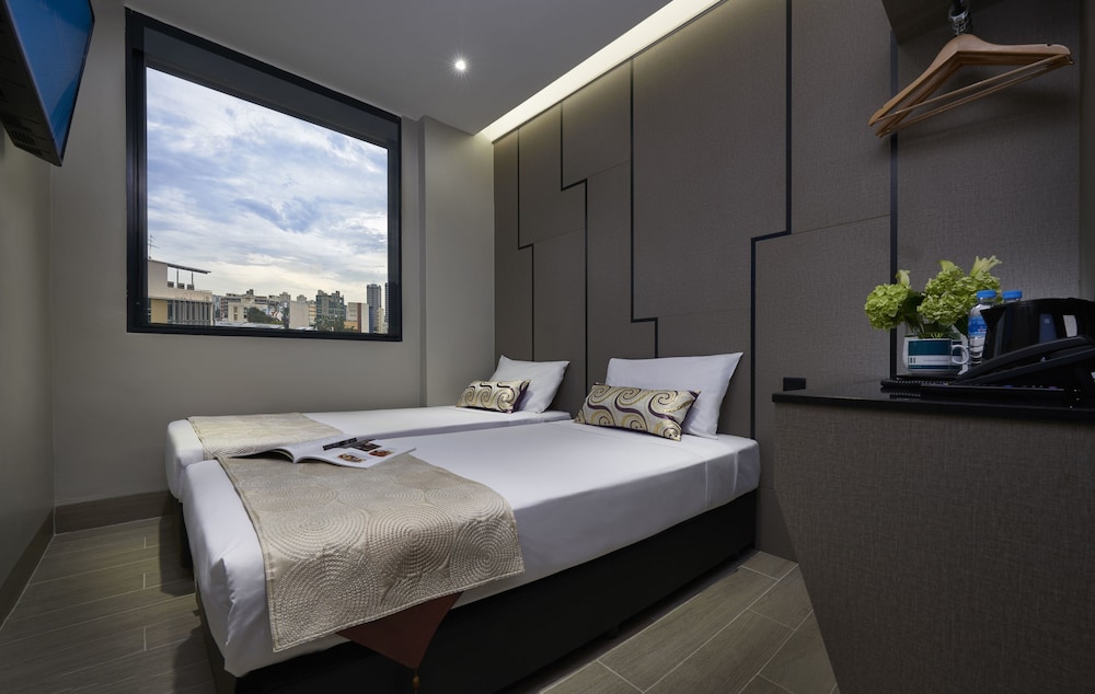Superior Twin Room photo 2