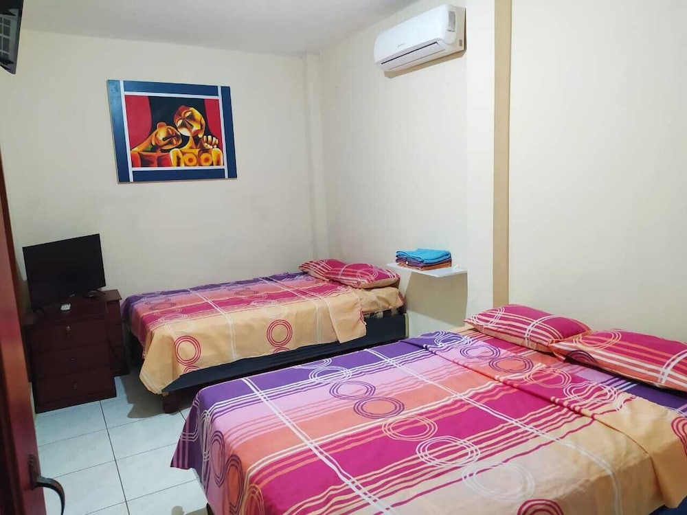 Family Quadruple Room photo 3