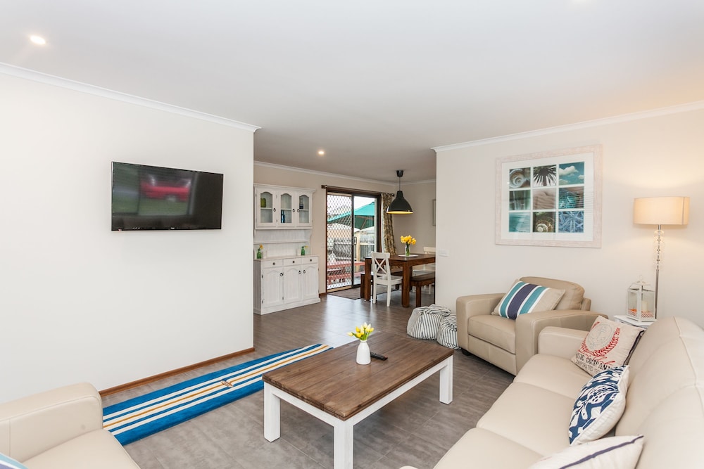 Zeally Cottage