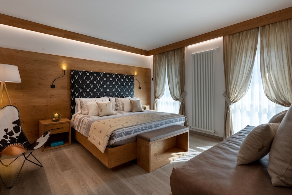 Junior Double Room
