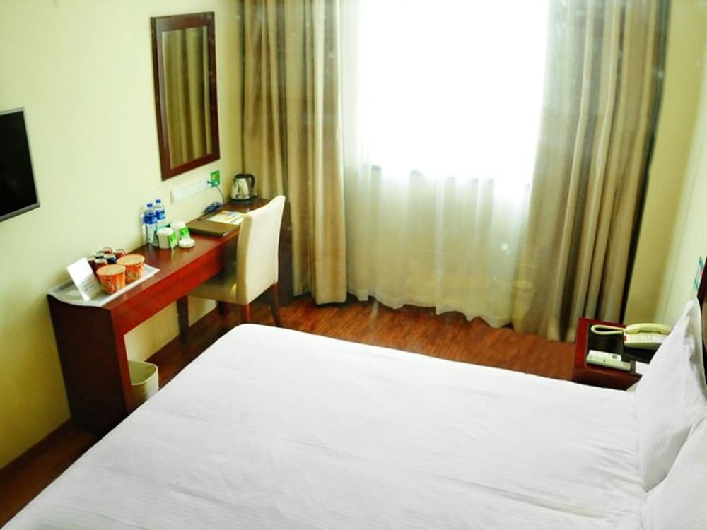 Standard Double Room photo 3