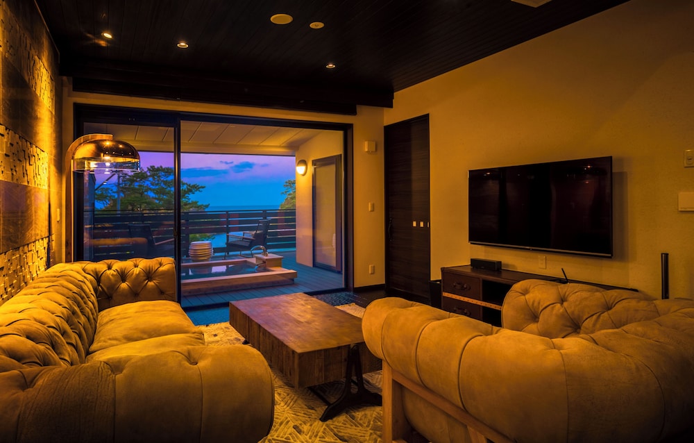 Zouge Guestroom with Open-Air Bath, Non Smoking - Photo 9