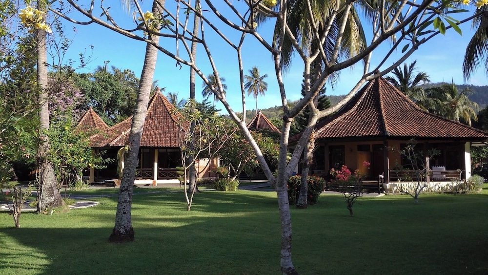 Superior Double Room, Balcony, Garden View