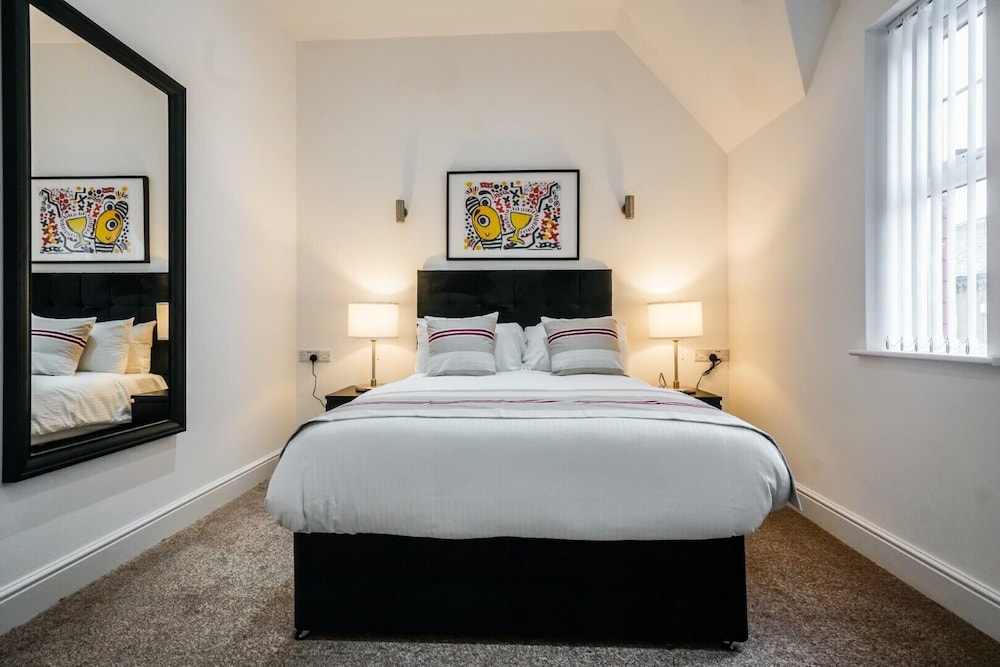 Standard Double Room, 1 Double Bed, Non Smoking, Ensuite - Photo 10