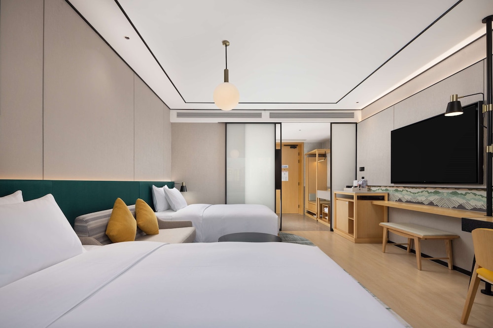 Deluxe Room, 2 Twin Beds photo 1