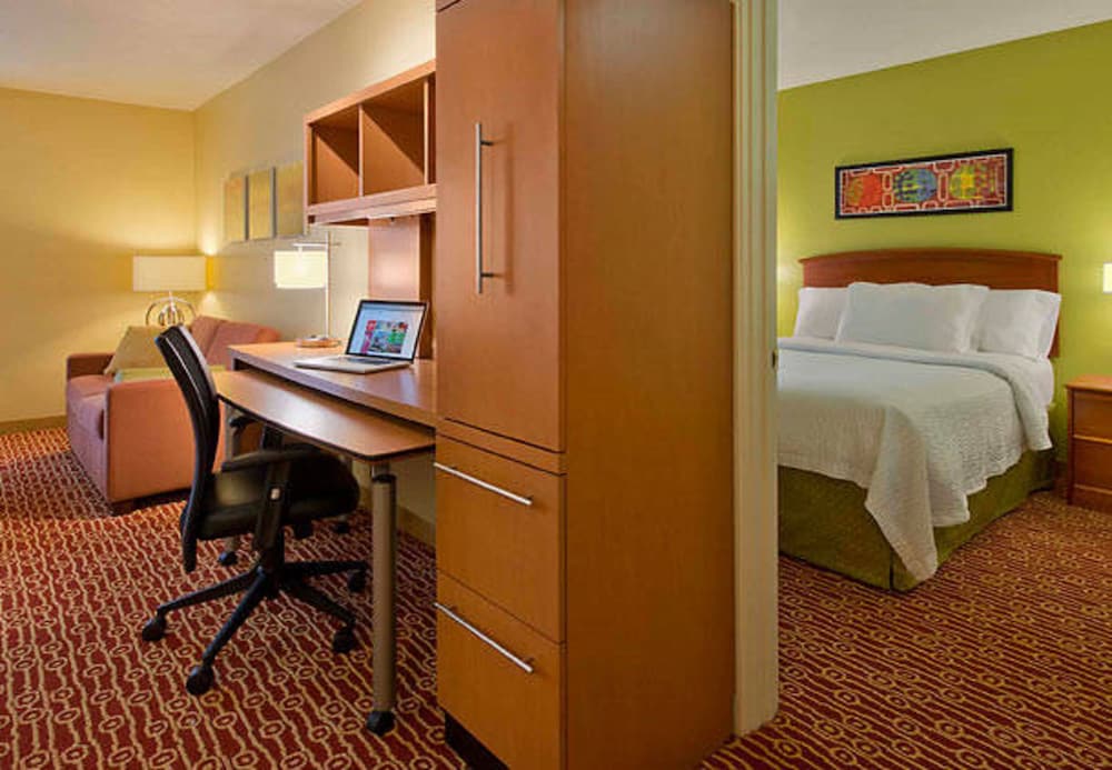 Suite, 1 Bedroom photo 3