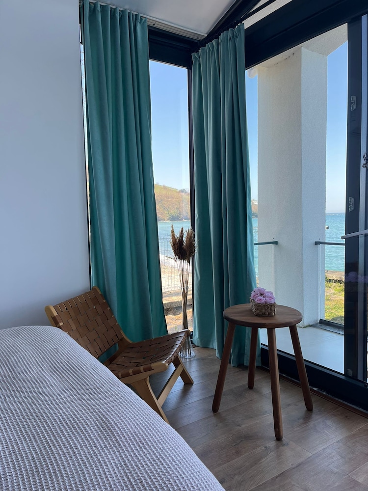 Classic Room, Balcony, Sea View photo 1