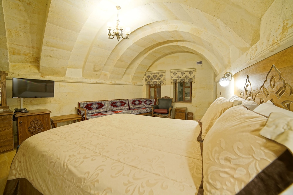 Family Suite, Multiple Beds, Non Smoking, Garden View photo 3