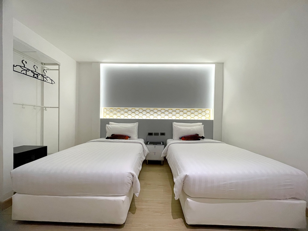 Superior Twin Room photo 1
