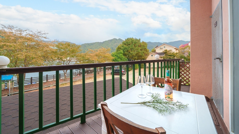 Basic Room, 1 Bedroom (Eunbit(river view)) - Photo 9