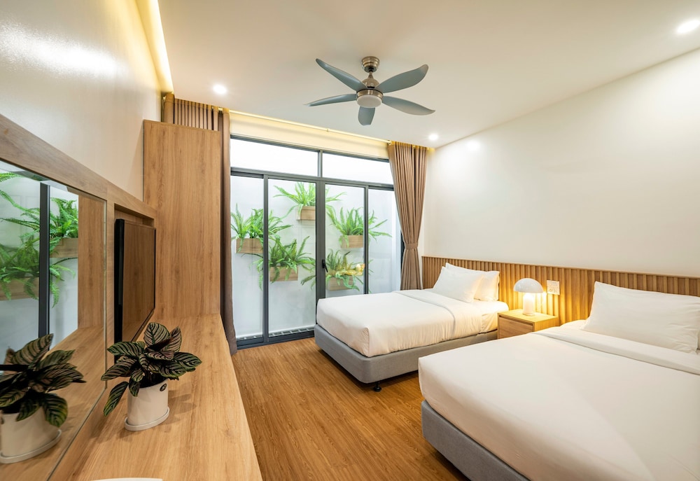 Superior Twin Room - Photo 1