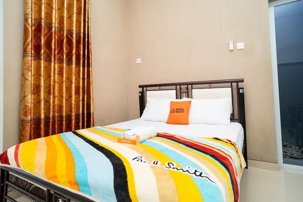 Deluxe Room - Photo 13