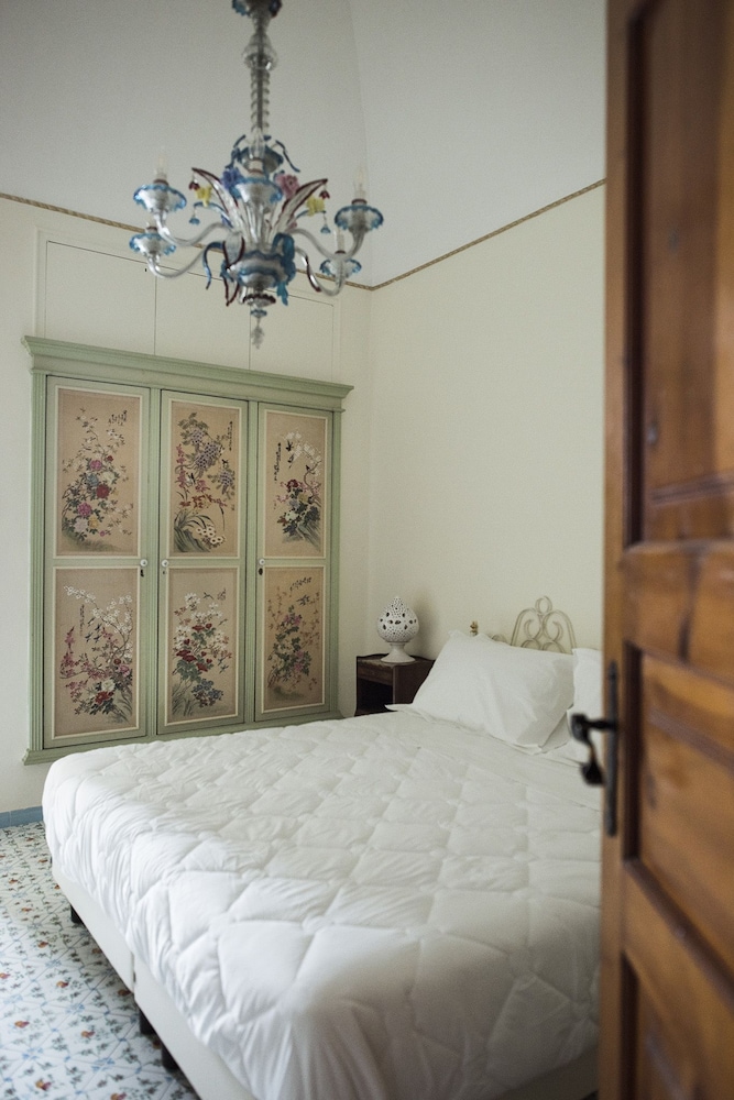 Junior Room