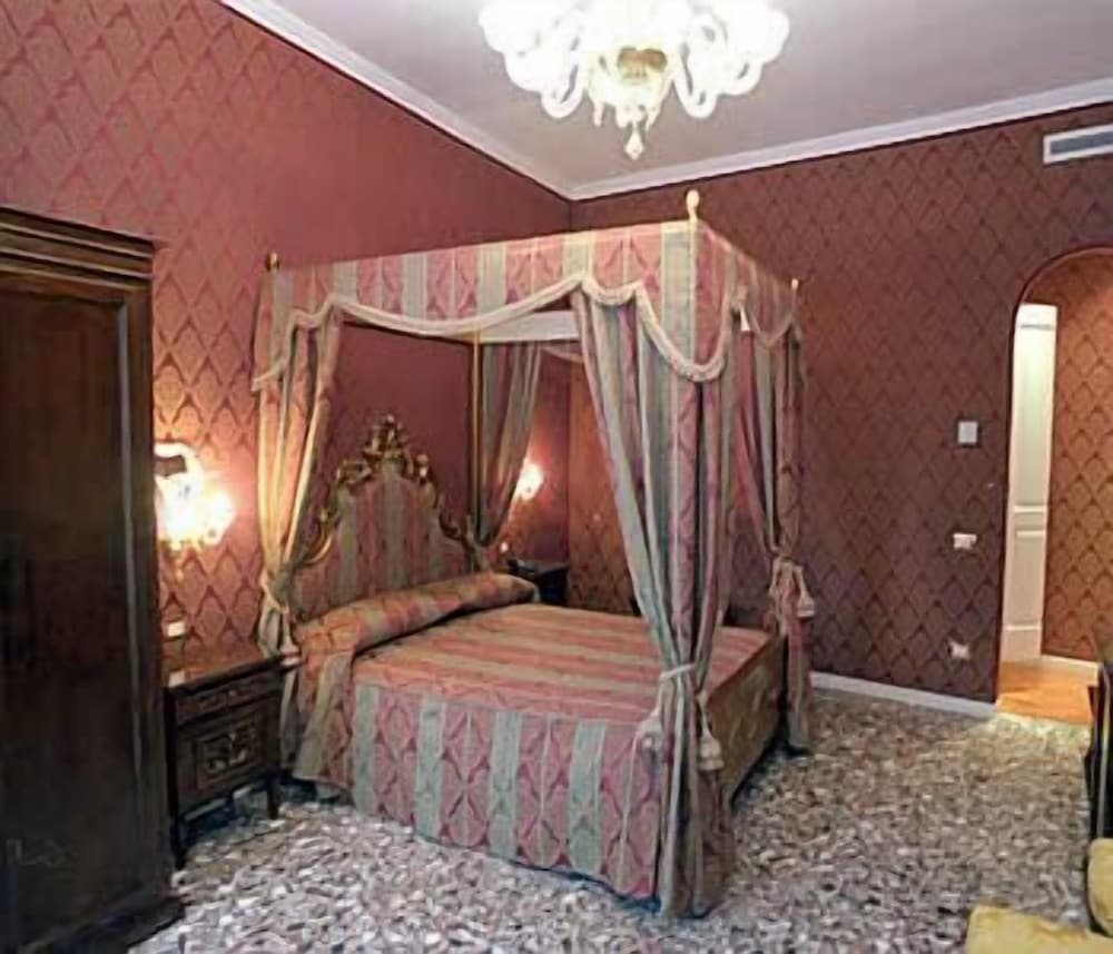 Junior Suite photo 1