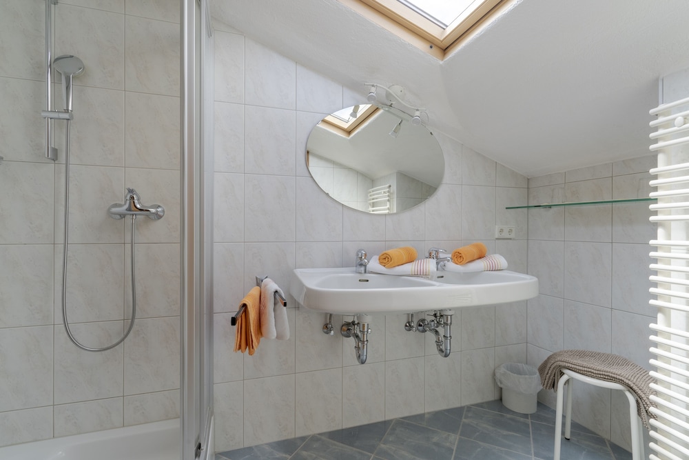Apartment, 4 Bedrooms (excl. cleaning fee 150 EUR) photo 2