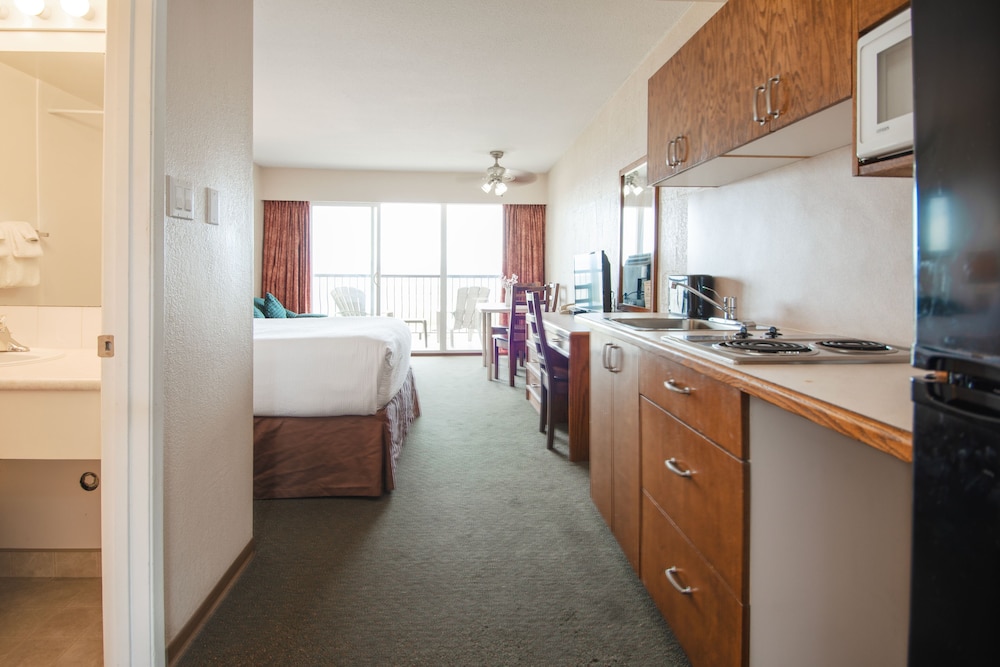 Oceanview King Studio Suite - Photo 5