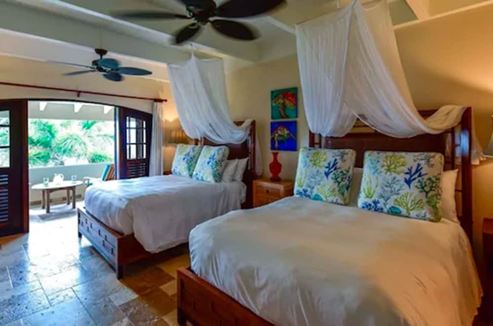 Room, 3 Bedrooms (Kestrel) photo 1