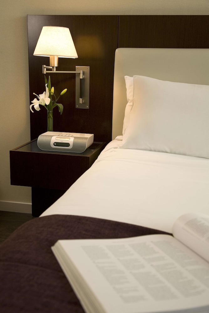 Superior Room, 1 King Bed