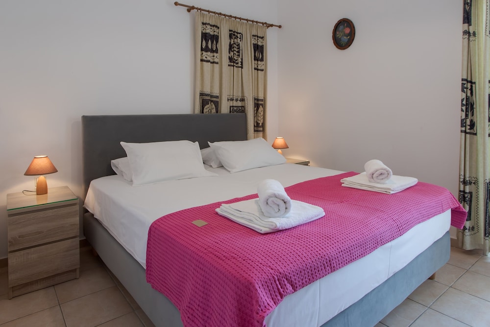 Apartment, 1 Bedroom, Sea View photo 2