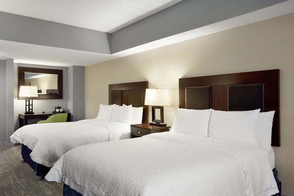 Room, 2 Queen Beds, Accessible, Non Smoking - Photo 3