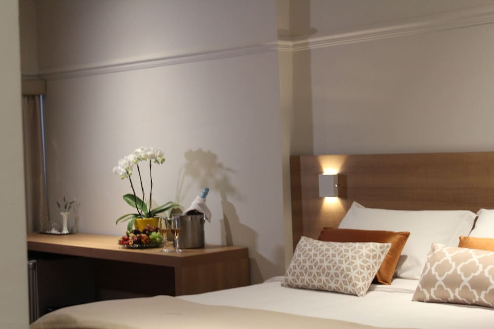 Luxury Room - Photo 7