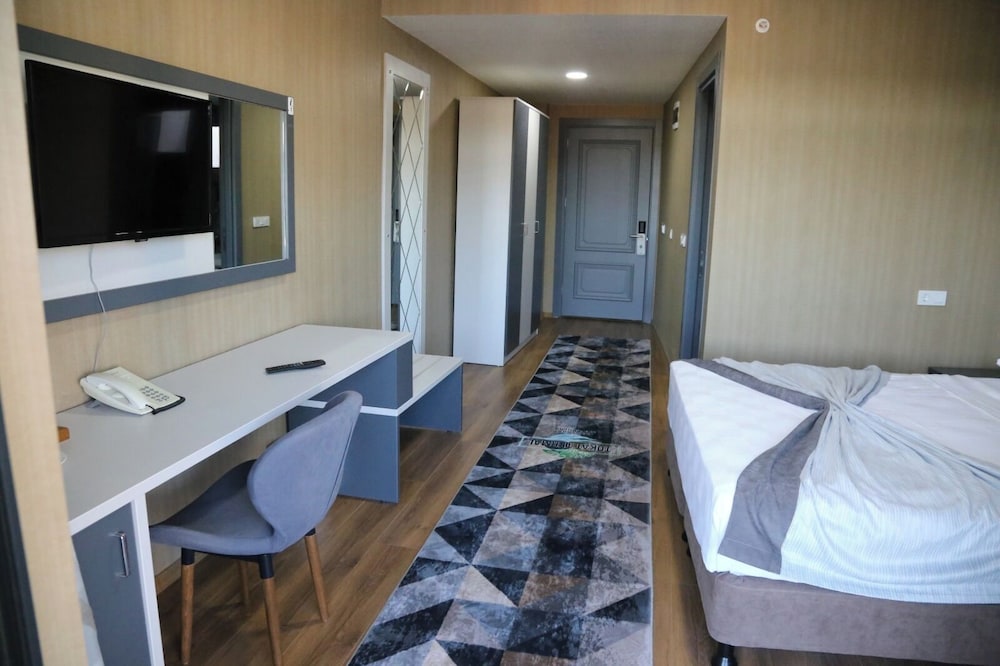 Standard Room photo 2