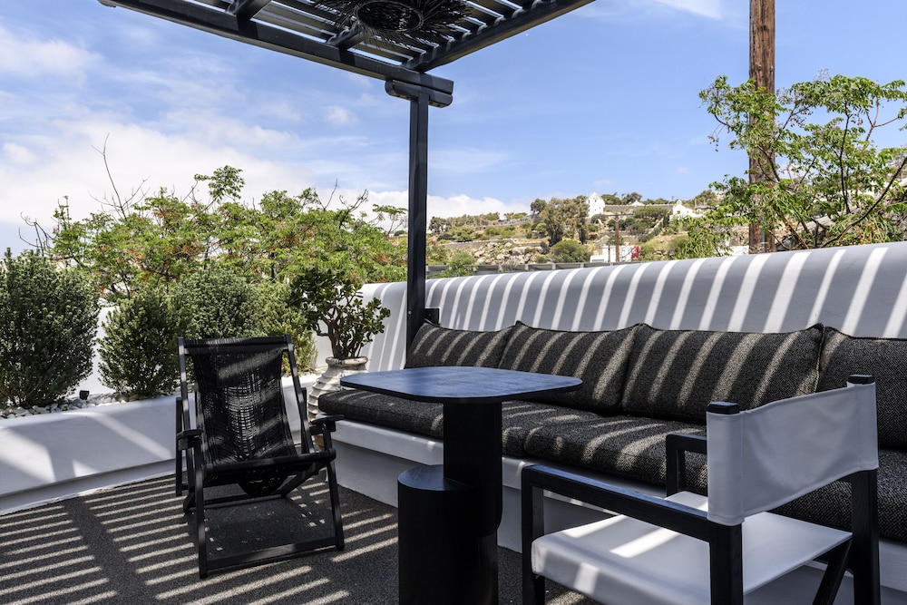 Deluxe Double Room, Sea View - Photo 15