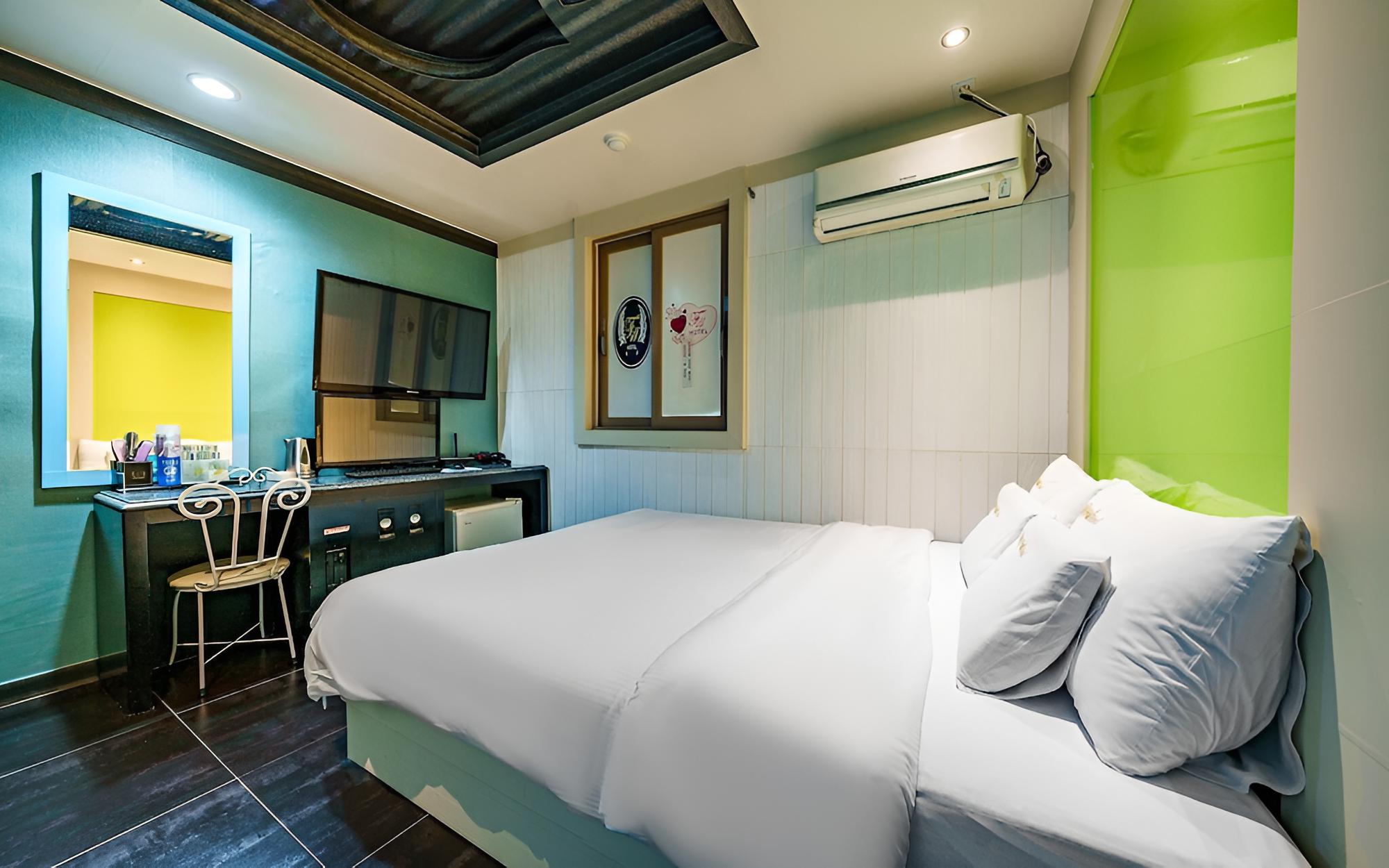 Room (Standard Room) photo 2