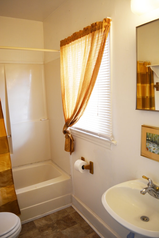 Cottage 4, 1 Bedroom photo 3